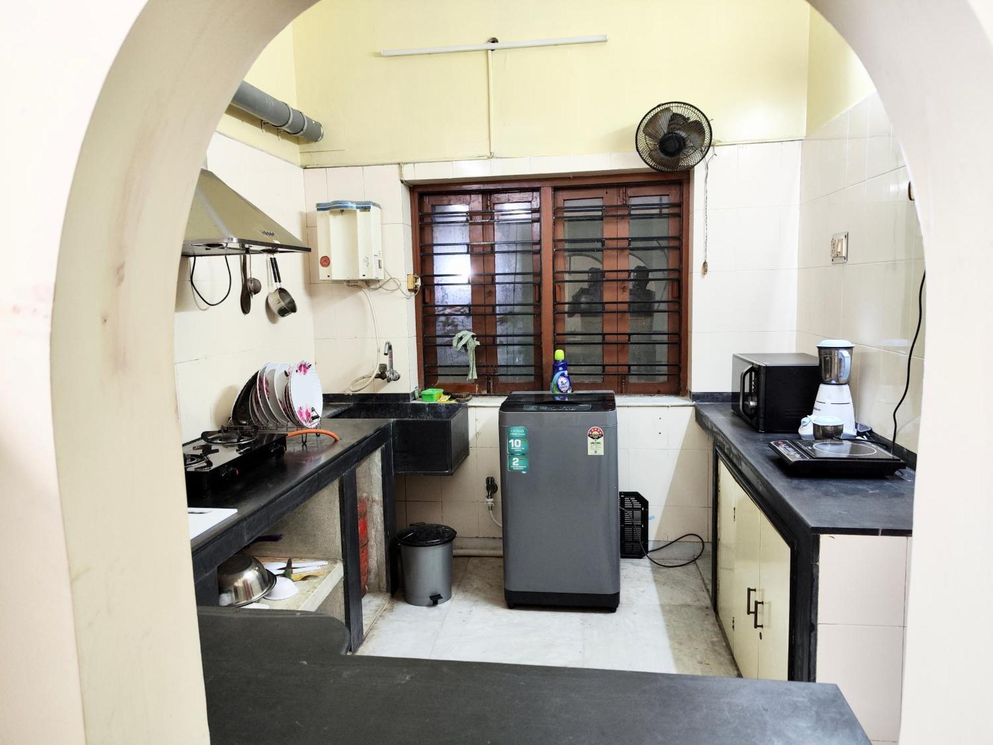Spacious 3Bhk House Opp South City Mall Kolkata Exterior photo